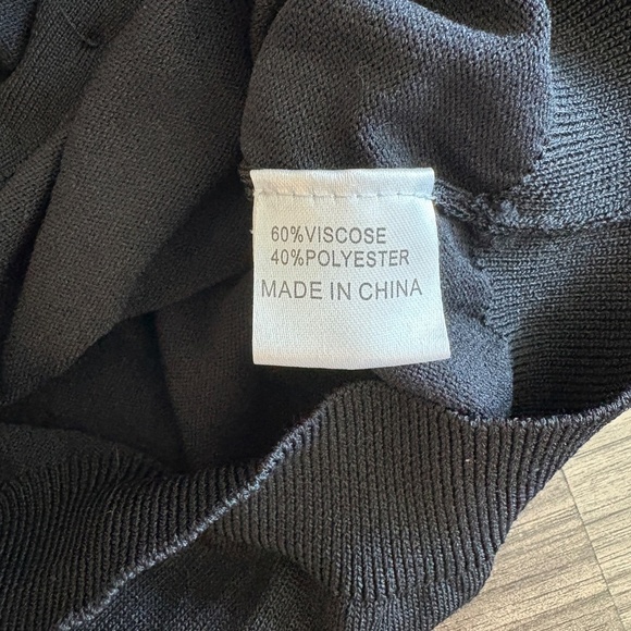 White Fox Boutique Beat goes on Cardigan Black XS Long Sleeve - Picture 8 of 9